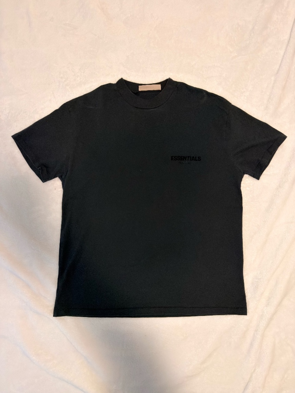 Fear of God ESSENTIALS Black Logo T-Shirt Men's Size L Streetwear
